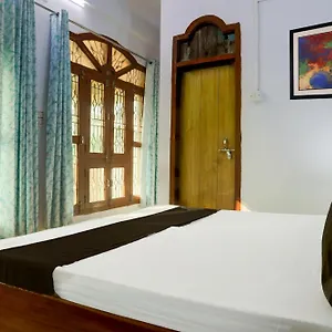 O The Relax In Varanasi